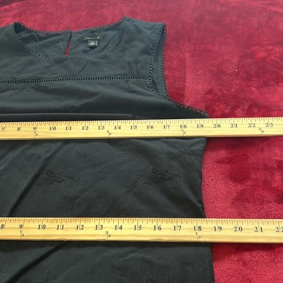 Ann Taylor Black Embroidered Lace Shift Dress 12 - Picture 6 of 7